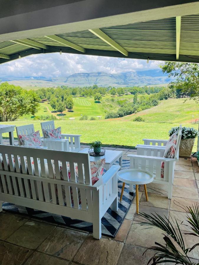 Porterfield Guest House, Champagne Valley Esterno foto