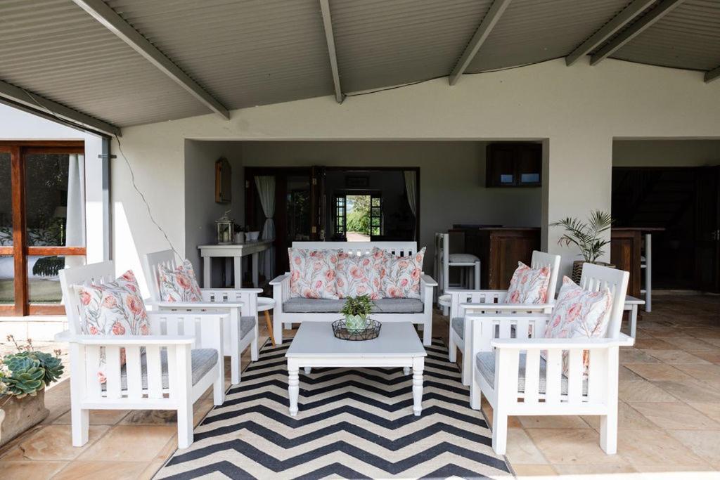 Porterfield Guest House, Champagne Valley Esterno foto